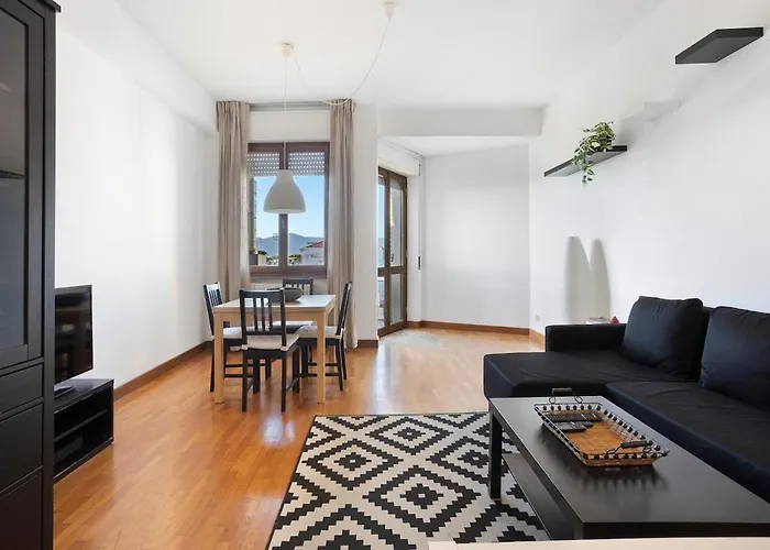 Two-room Sea View Apartment Marina Di Carrara